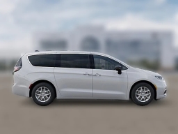 Chrysler Pacifica Select FWD 2026