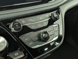 Chrysler Pacifica Select FWD 2026