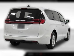 Chrysler Pacifica Select FWD 2025