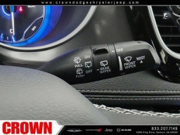 Chrysler Pacifica Select FWD 2025