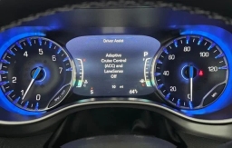 Chrysler Pacifica Select FWD 2025