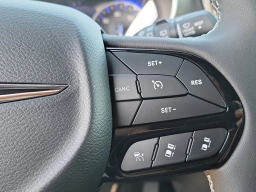 Chrysler Pacifica Select FWD 2026