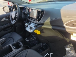 Chrysler Pacifica Select FWD 2026