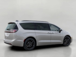 Chrysler Pacifica Select FWD 2026