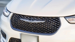 Chrysler Pacifica Select FWD 2026