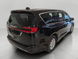 Chrysler Pacifica Select FWD 2026