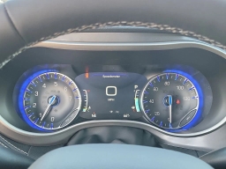 Chrysler Pacifica Select FWD 2026