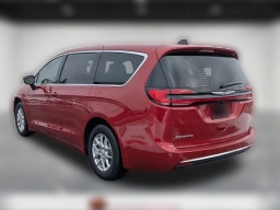 Chrysler Pacifica Select FWD 2026