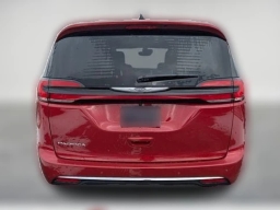 Chrysler Pacifica Select FWD 2026