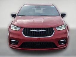 Chrysler Pacifica Select FWD 2026