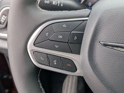 Chrysler Pacifica Select FWD 2026