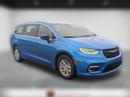 Chrysler Pacifica Select FWD 2026