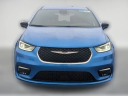 Chrysler Pacifica Select FWD 2026