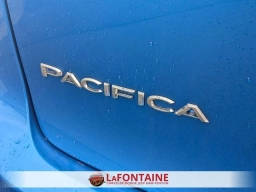 Chrysler Pacifica Select FWD 2026
