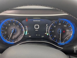 Chrysler Pacifica Select FWD 2026
