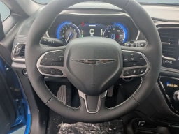 Chrysler Pacifica Select FWD 2026