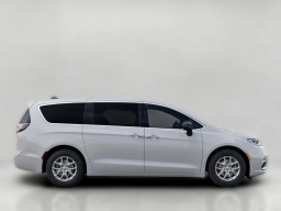 Chrysler Pacifica Select FWD 2026