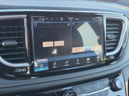 Chrysler Pacifica Select FWD 2026