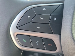 Chrysler Pacifica Select FWD 2026