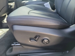 Chrysler Pacifica Select FWD 2026