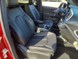 Chrysler Pacifica Select FWD 2026