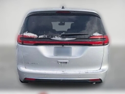 Chrysler Pacifica Select FWD 2026