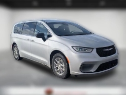 Chrysler Pacifica Select FWD 2026
