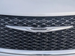 Chrysler Pacifica Select FWD 2026