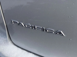 Chrysler Pacifica Select FWD 2026
