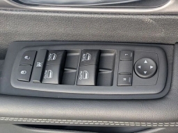 Chrysler Pacifica Select FWD 2026