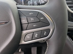 Chrysler Pacifica Select FWD 2026