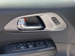 Chrysler Pacifica Select FWD 2026