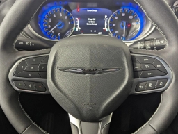 Chrysler Pacifica Select FWD 2026