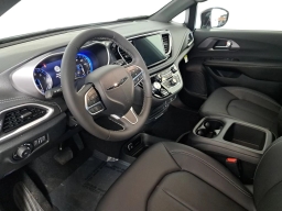 Chrysler Pacifica Select FWD 2026