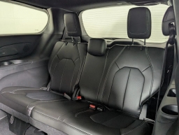 Chrysler Pacifica Select FWD 2026
