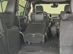 Chrysler Pacifica Select FWD 2026