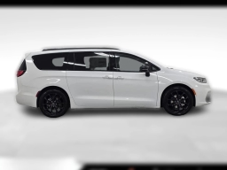 Chrysler Pacifica Select FWD 2026