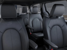 Chrysler Pacifica Select FWD 2026