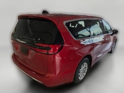 Chrysler Pacifica Select FWD 2026