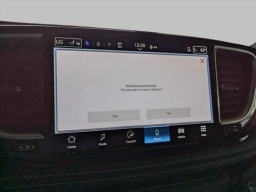 Chrysler Pacifica Select FWD 2026