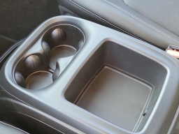 Chrysler Pacifica Select FWD 2026