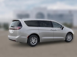 Chrysler Pacifica Select FWD 2026