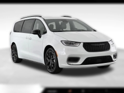 Chrysler Pacifica Select FWD 2026