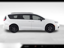 Chrysler Pacifica Select FWD 2026
