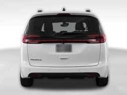Chrysler Pacifica Select FWD 2026