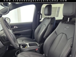 Chrysler Pacifica Select FWD 2026