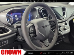 Chrysler Pacifica Select FWD 2026
