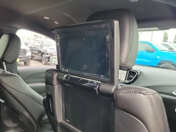 Chrysler Pacifica Select FWD 2026