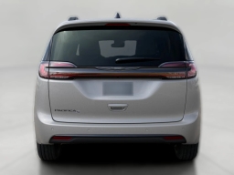 Chrysler Pacifica Select FWD 2026