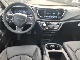 Chrysler Pacifica Select FWD 2025